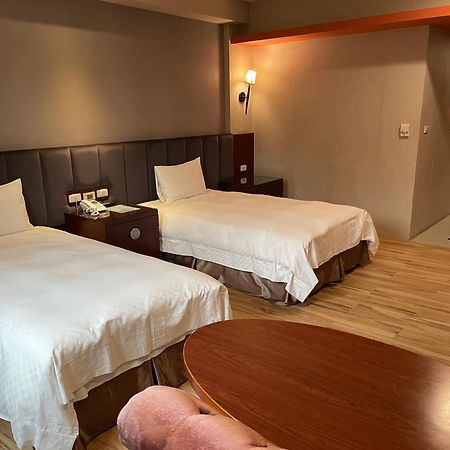 Chia Shih Pao Hotel Taibao Экстерьер фото