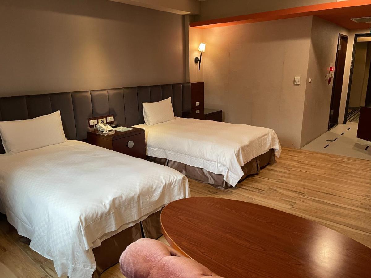 Chia Shih Pao Hotel Taibao Экстерьер фото