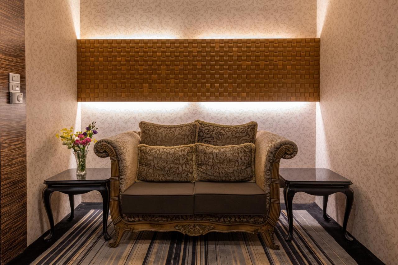Chia Shih Pao Hotel Taibao Экстерьер фото