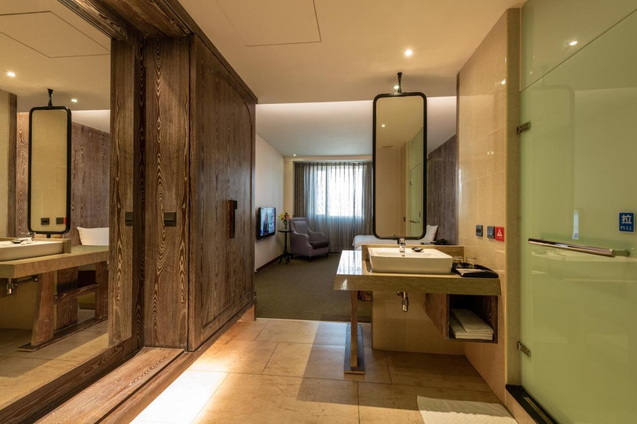 Chia Shih Pao Hotel Taibao Экстерьер фото