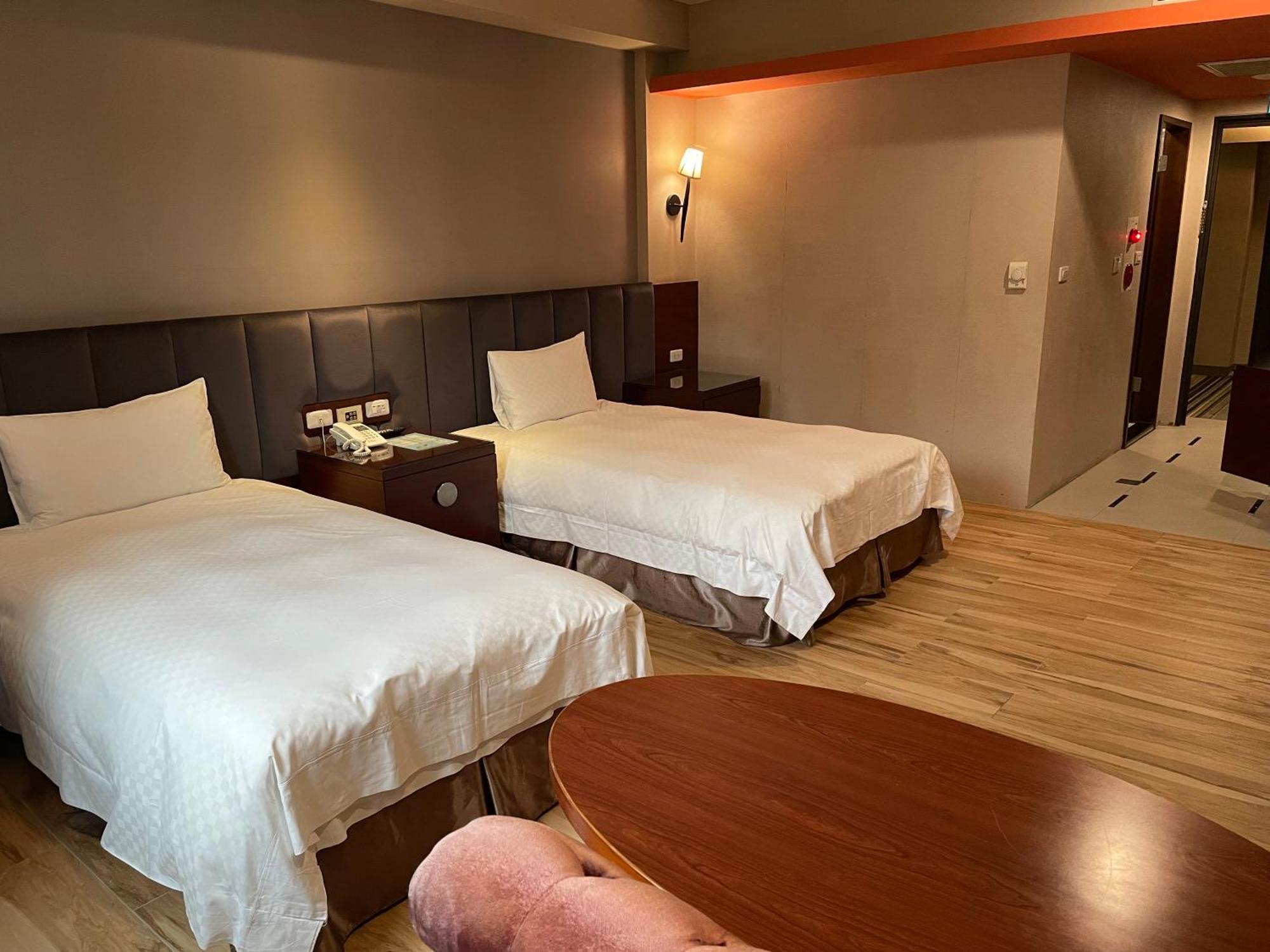 Chia Shih Pao Hotel Taibao Экстерьер фото